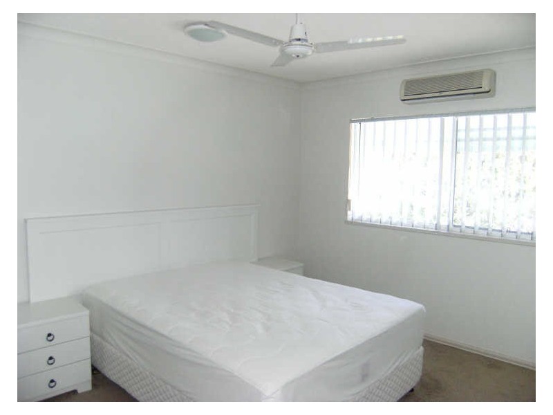 8/153 Bradman Ave, Maroochydore QLD 4558