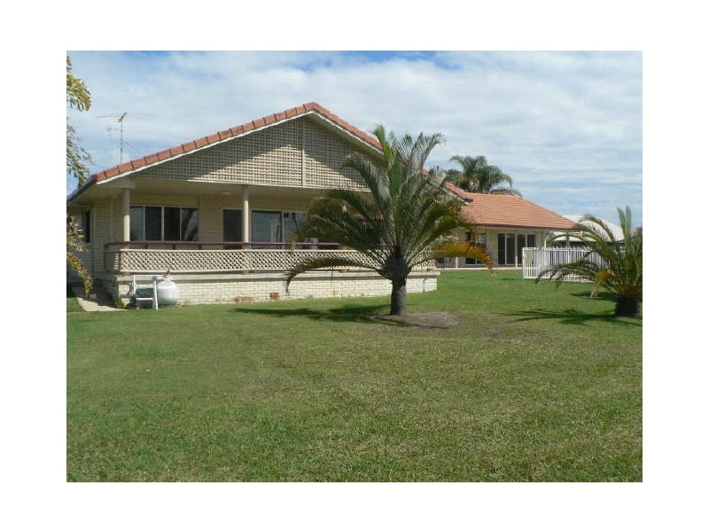 6 Greenvale Court, Little Mountain QLD 4551