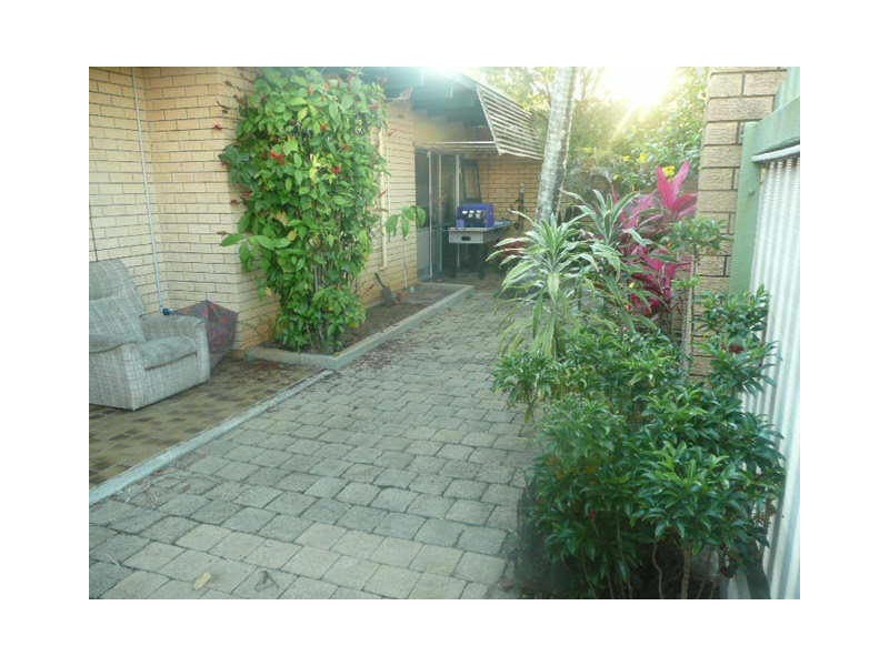 215-217 Main Road, Maroochydore QLD 4558