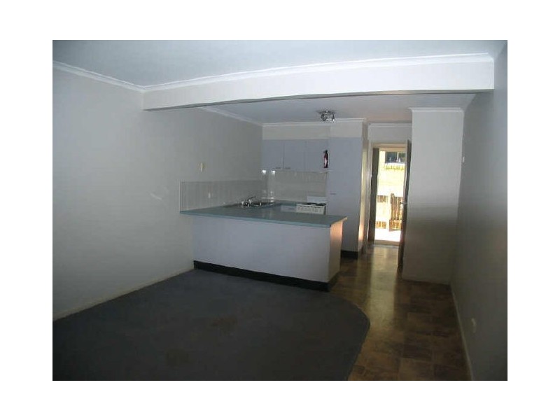 8/31 Baden Powell Street, Maroochydore QLD 4558