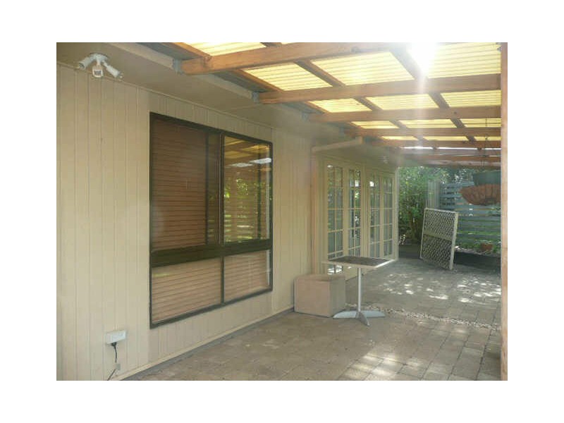 17 Cadagi Court, Kuluin QLD 4558