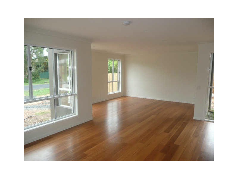 18 Sycamore Street, Mudjimba QLD 4564