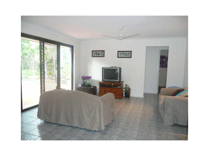 7 Kingfisher Court, Kuluin QLD 4558