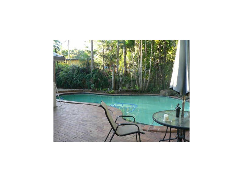 7 Kingfisher Court, Kuluin QLD 4558