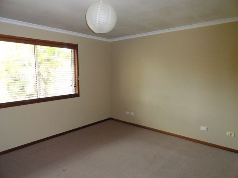 6 Elkhorn St, Kuluin QLD 4558