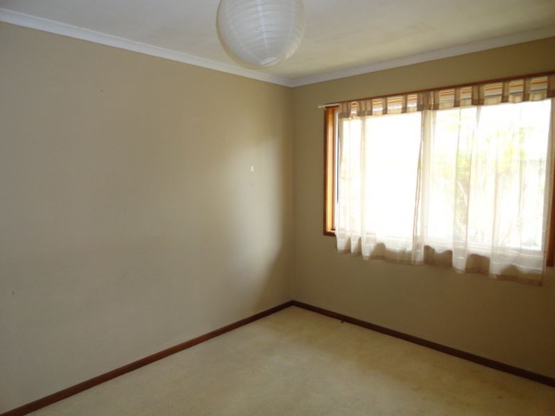 6 Elkhorn St, Kuluin QLD 4558