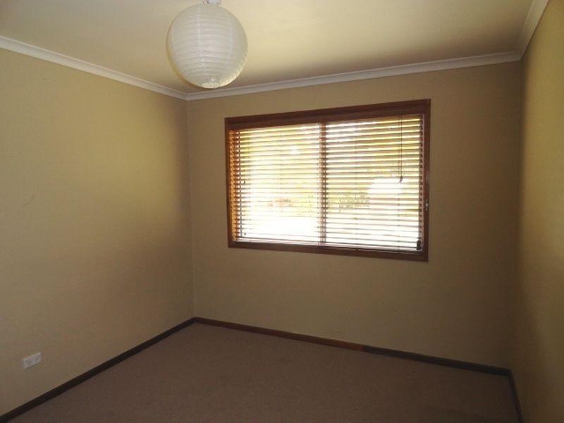 6 Elkhorn St, Kuluin QLD 4558