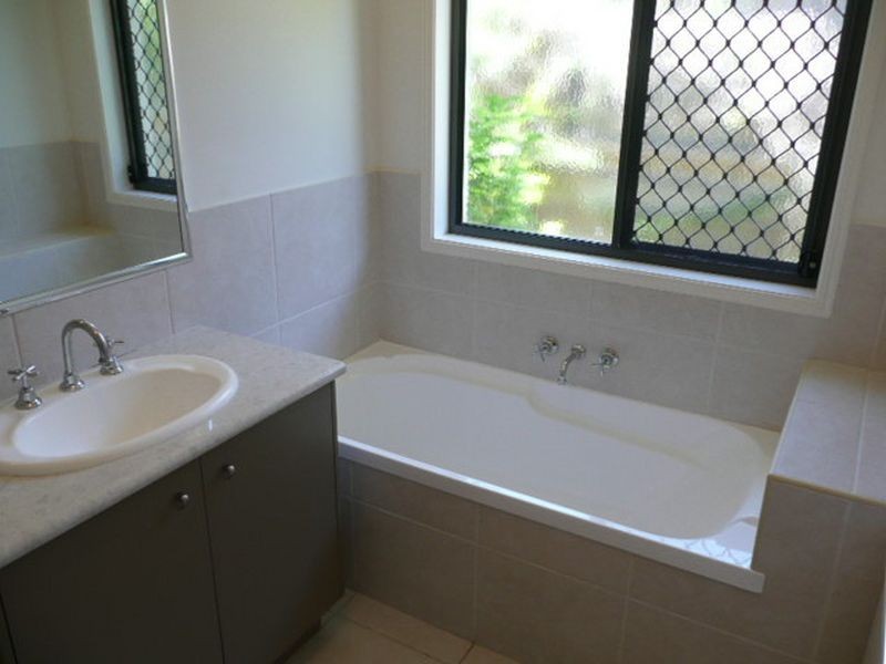13 Cathu Ct, Buderim QLD 4556