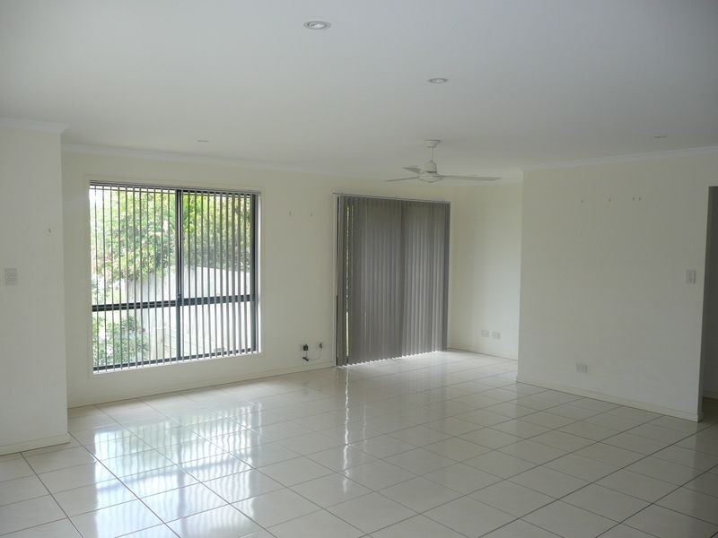 1/1 Rosslare Ct, Kuluin QLD 4558