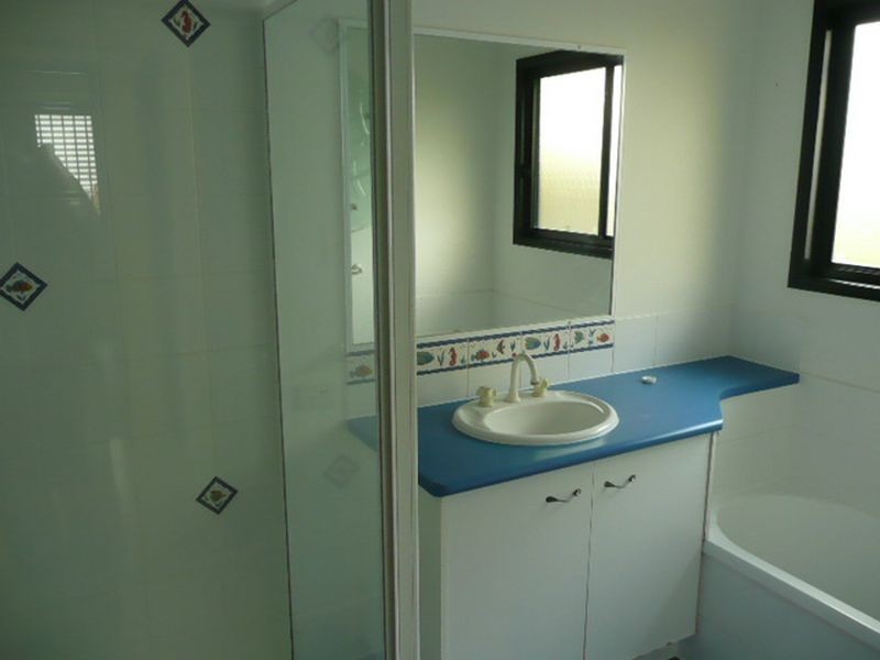 16 Taree Ct, Kuluin QLD 4558