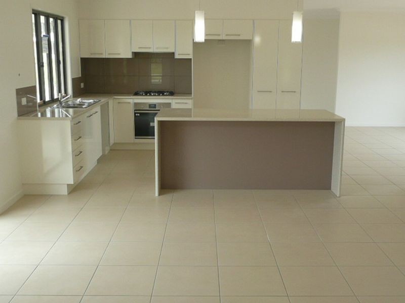 12 Avocet St, Forest Glen QLD 4556