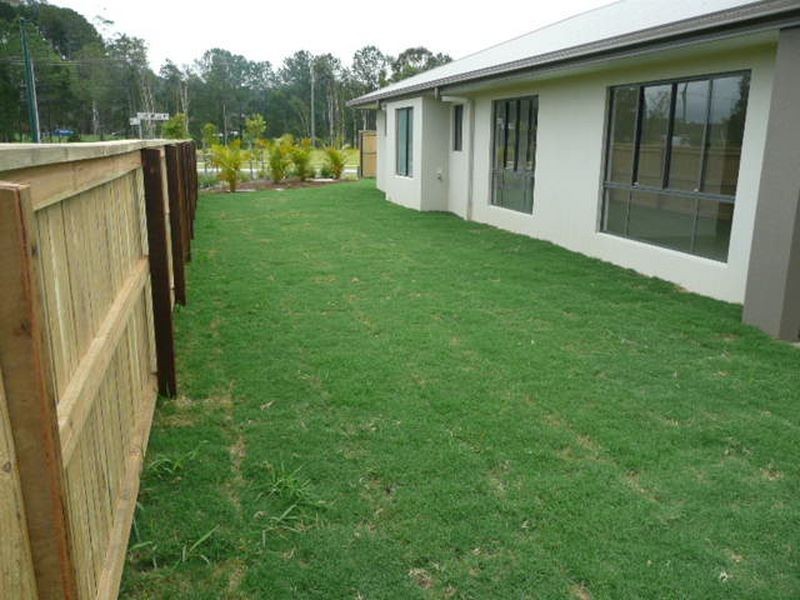 12 Avocet St, Forest Glen QLD 4556