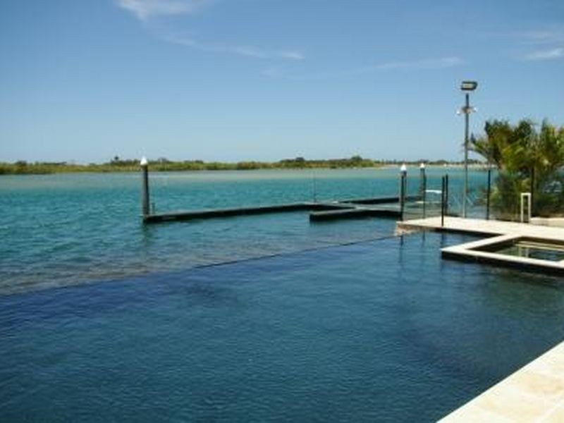 Maroochydore QLD 4558