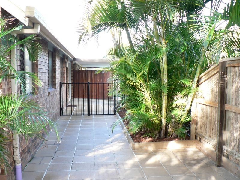 1/11 Flinders St, Currimundi QLD 4551