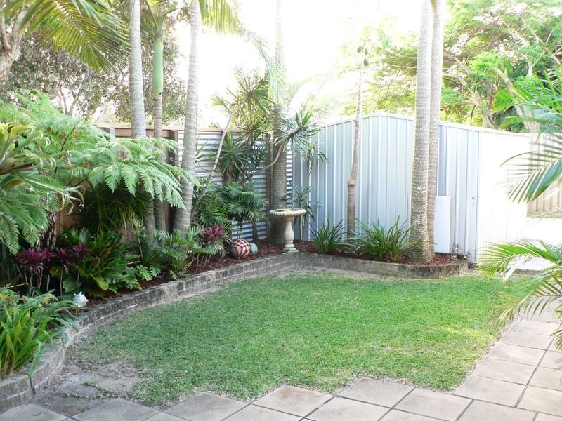 1/11 Flinders St, Currimundi QLD 4551