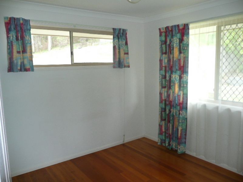 300 Main Road, Kuluin QLD 4558
