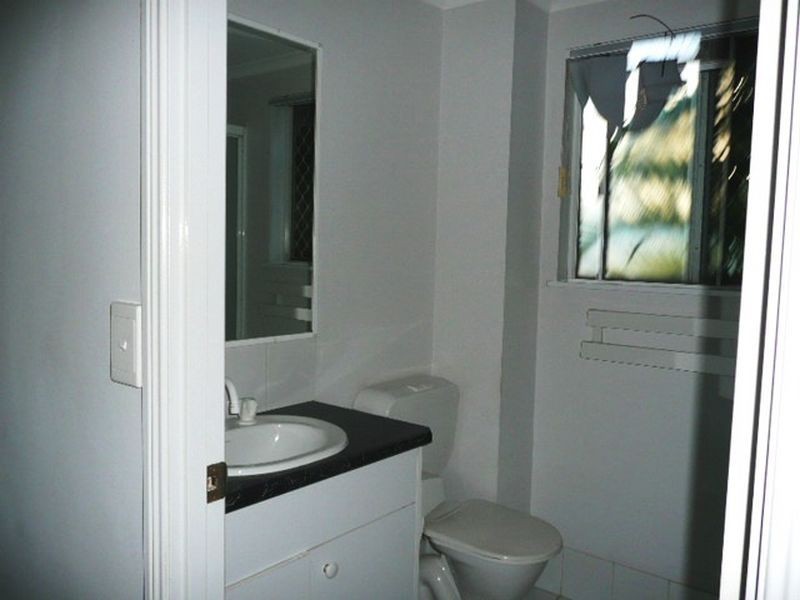 2/97 Bradman Avenue, Maroochydore QLD 4558