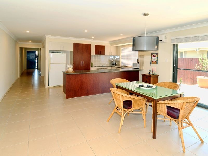 11 Chestwood Crescent, Sippy Downs QLD 4556