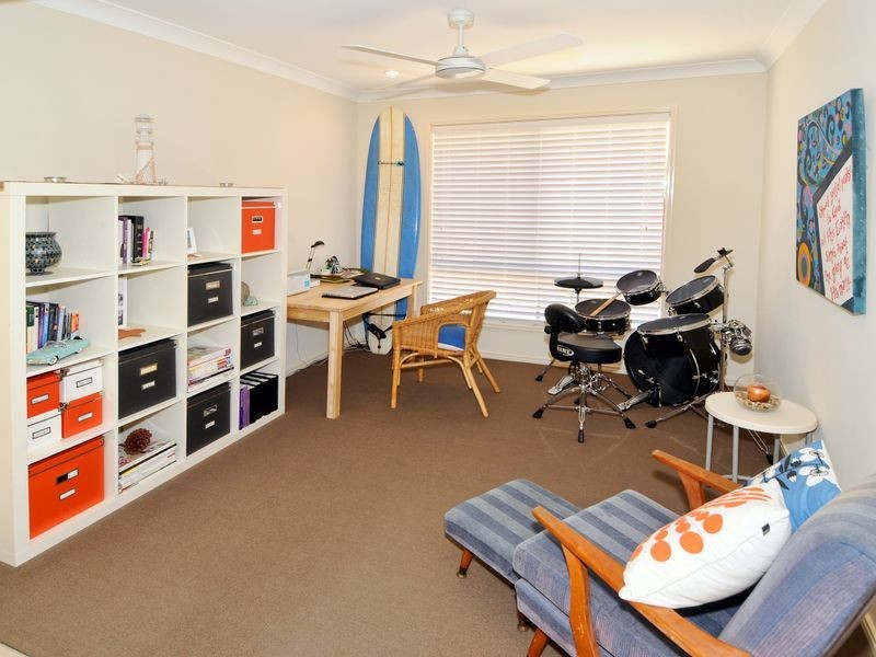 11 Chestwood Crescent, Sippy Downs QLD 4556