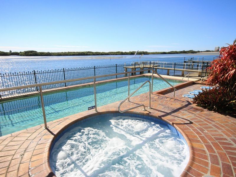 61/150 Duporth Avenue, Maroochydore QLD 4558