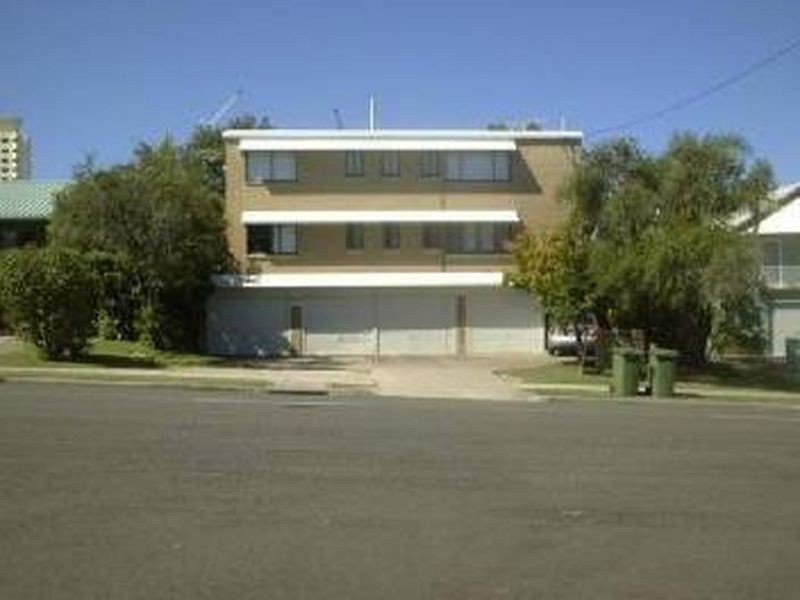 4/30 Goonawarra Drive, Mooloolaba QLD 4557