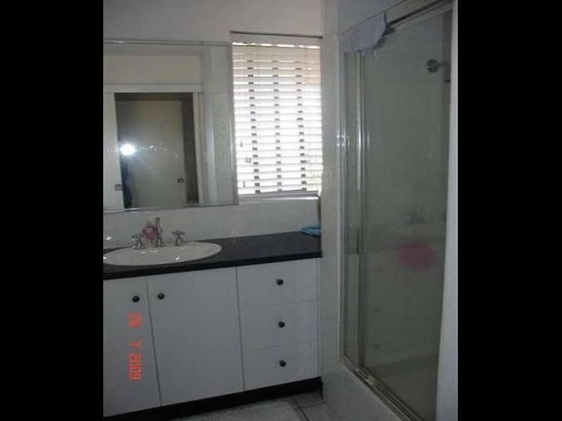 4/30 Goonawarra Drive, Mooloolaba QLD 4557