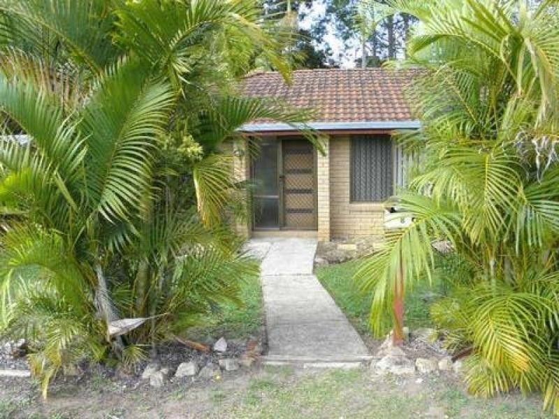 28 Elkhorn St, Kuluin QLD 4558