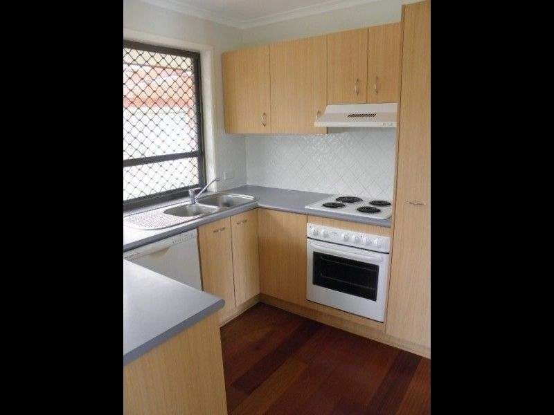 28 Elkhorn St, Kuluin QLD 4558