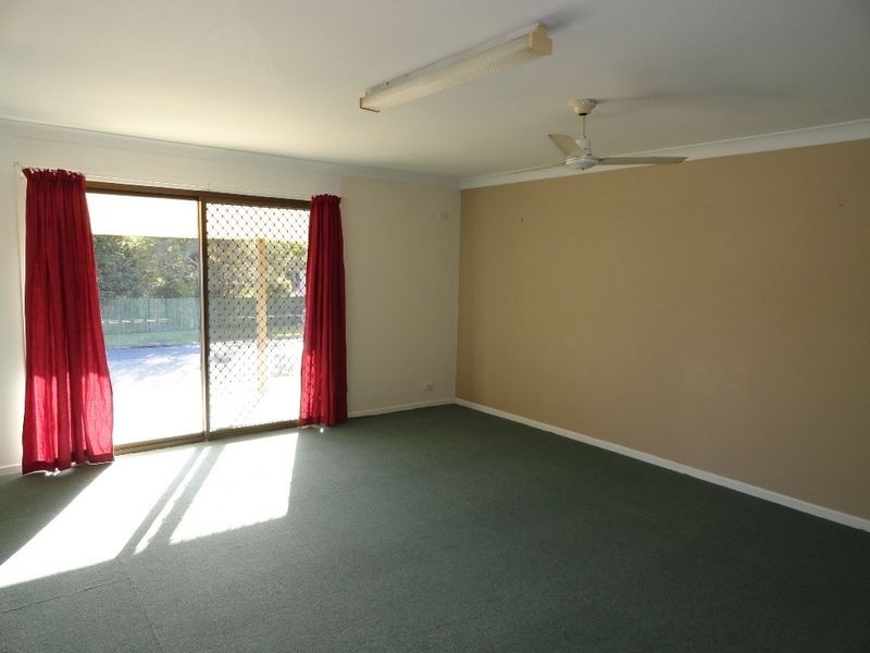 11 Melaleuca St, Kuluin QLD 4558