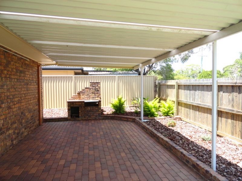 4 Dotterell Dr, Bli Bli QLD 4560