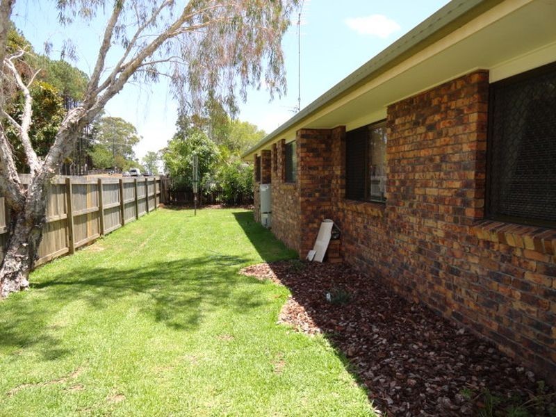 4 Dotterell Dr, Bli Bli QLD 4560