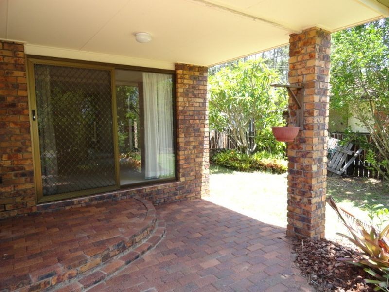 4 Dotterell Dr, Bli Bli QLD 4560