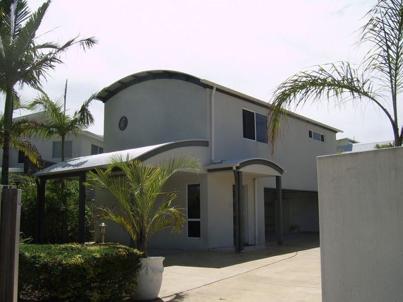 74 Chelsea Crescent, Minyama QLD 4575