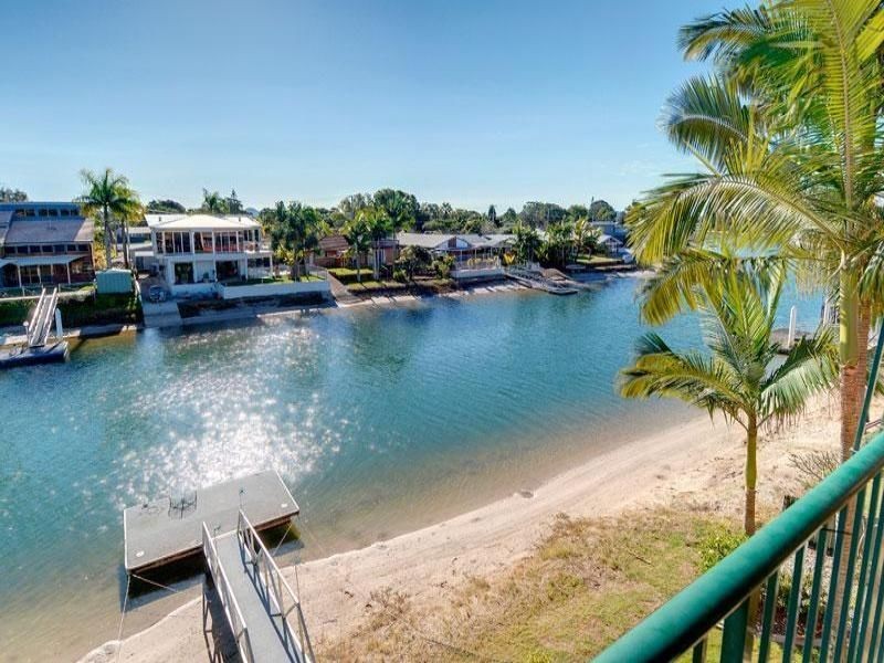 5/8 Broadmeadows Rd, Maroochydore QLD 4558