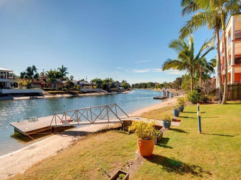 5/8 Broadmeadows Rd, Maroochydore QLD 4558