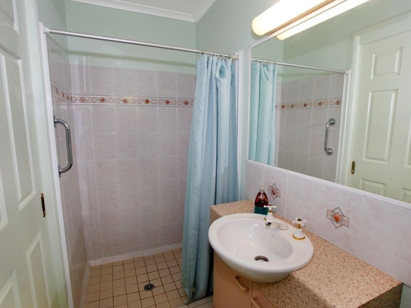 1/16 Maroochy Waters Dr, Maroochydore QLD 4558