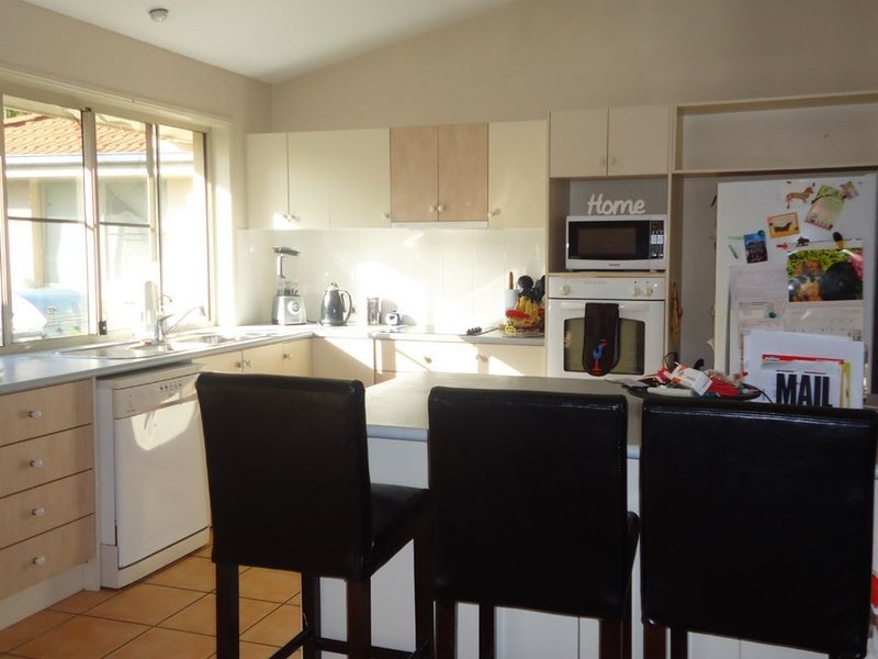 93 Albany St, Sippy Downs QLD 4556