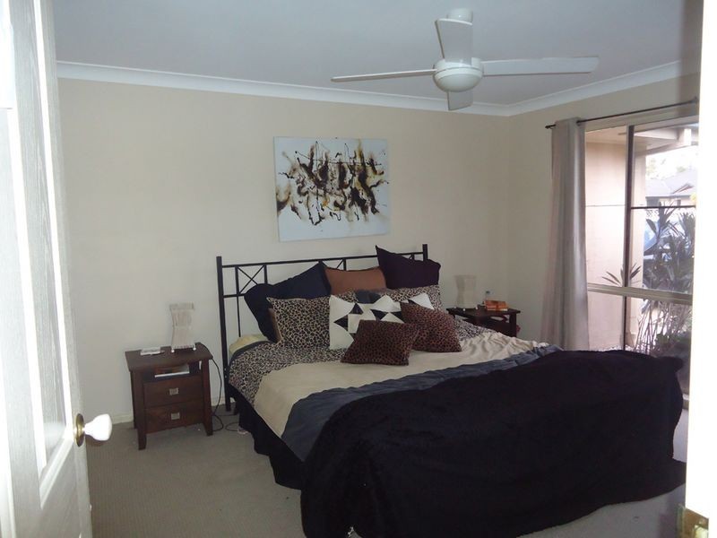 93 Albany St, Sippy Downs QLD 4556