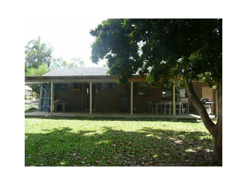4 Ku-Ring-Gai Court, Kuluin QLD 4558