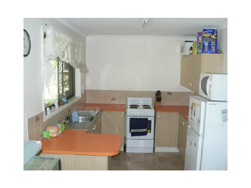 4 Ku-Ring-Gai Court, Kuluin QLD 4558