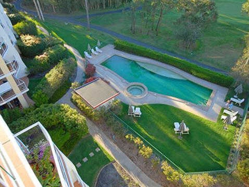 42/179 Ocean Dr, Twin Waters QLD 4564