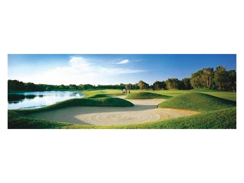 42/179 Ocean Dr, Twin Waters QLD 4564