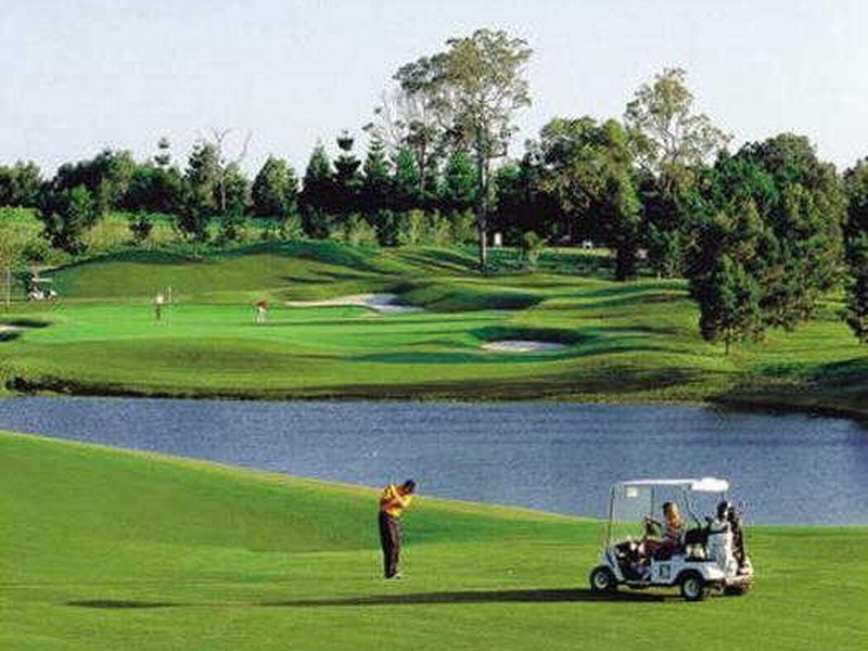 42/179 Ocean Dr, Twin Waters QLD 4564