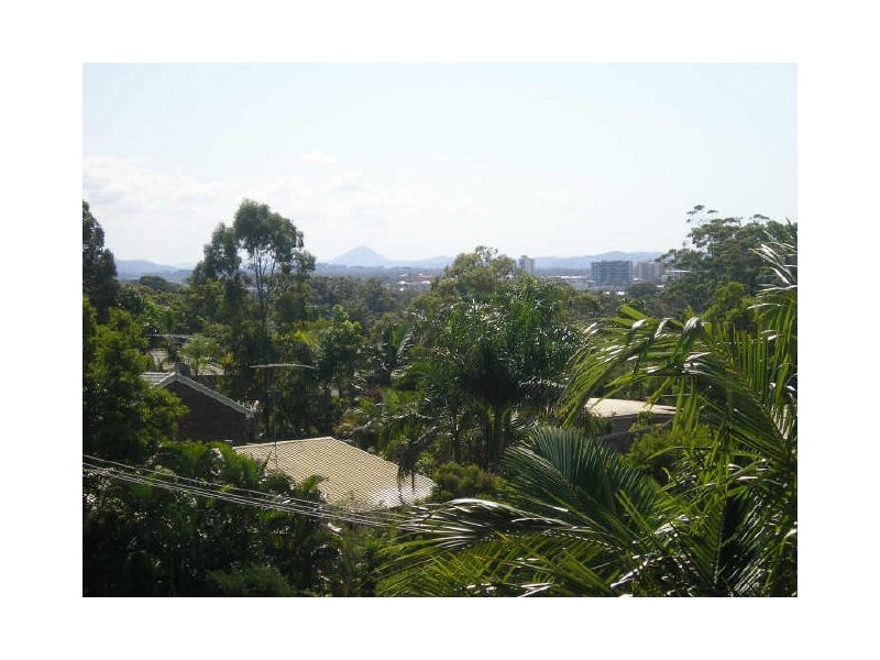 7 Yakola Parade, Alexandra Headland QLD 4572