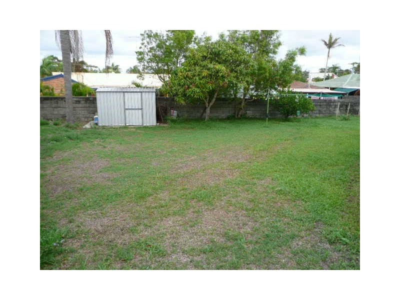 7 Allunga Ct, Mooloolaba QLD 4557