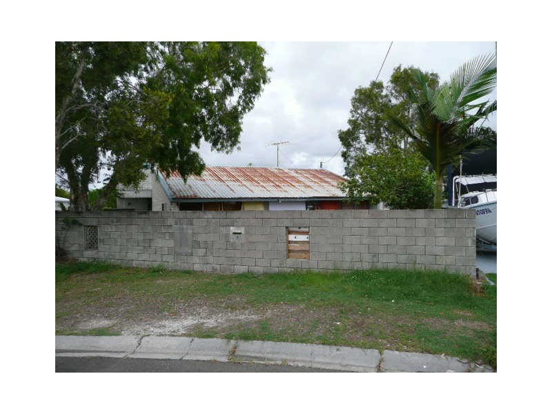 7 Allunga Ct, Mooloolaba QLD 4557