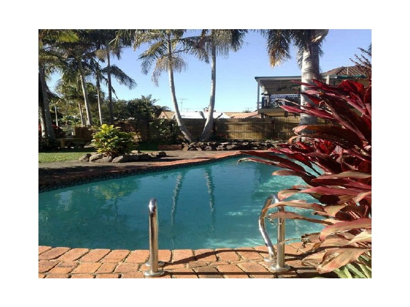 44 Schirrmann Dr, Maroochydore QLD 4558