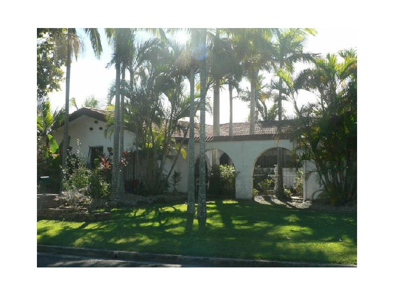 44 Schirrmann Dr, Maroochydore QLD 4558
