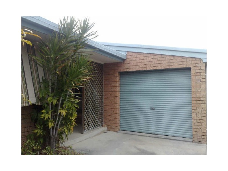 2/4 Barwon St, Currimundi QLD 4551