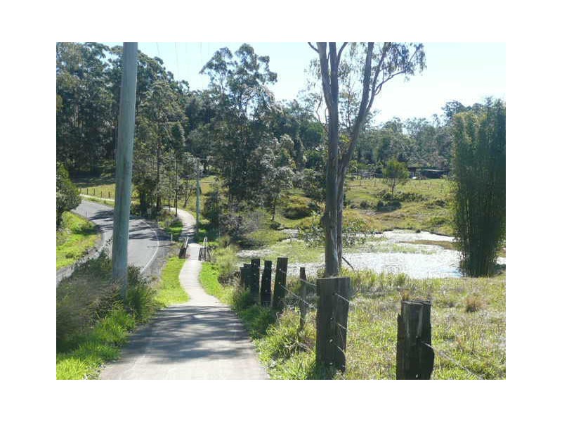 44 Diamond Valley Rd, Mooloolah Valley QLD 4553